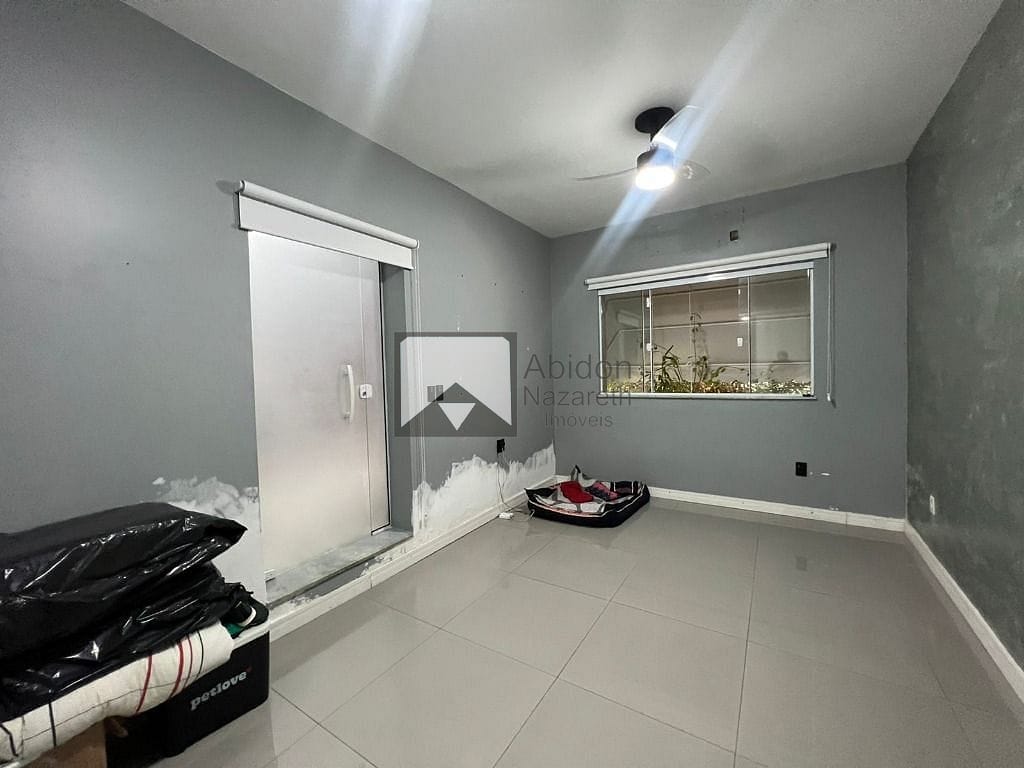 Casa, 4 quartos, 250 m² - Foto 33