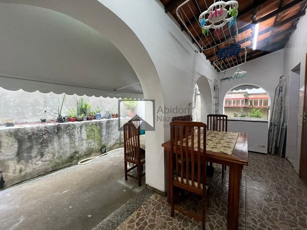 Casa, 4 quartos, 250 m² - Foto 41