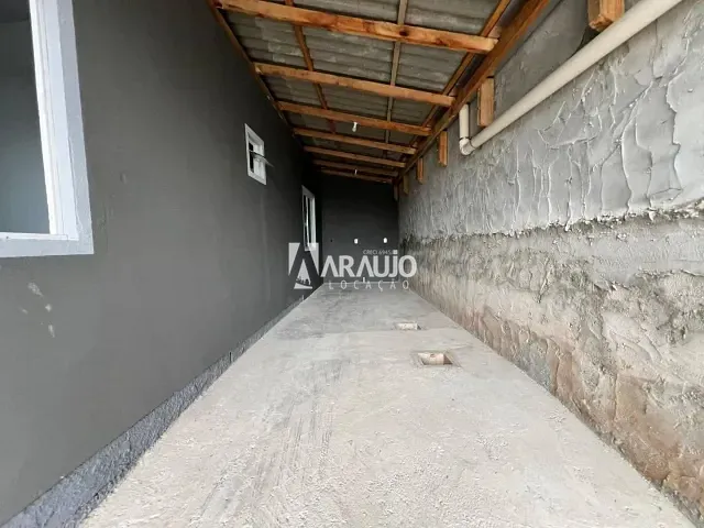 Casa 2 quartos e 1 banheiro, para alugar, no bairro Pocinho em Ilhota