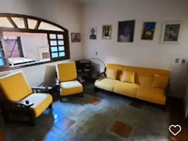 Casa com 1000m² 5 quartos e 5 banheiros, à venda, no bairro Peixoto em Lorena