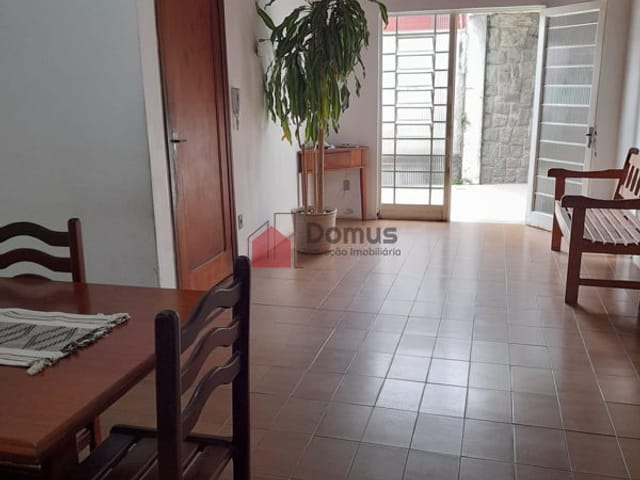 Casa com 460m², à venda, no bairro Centro em Pindamonhangaba