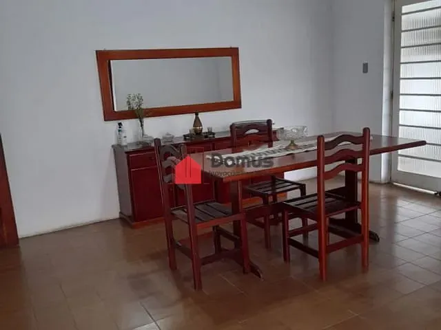 Casa com 460m², à venda, no bairro Centro em Pindamonhangaba