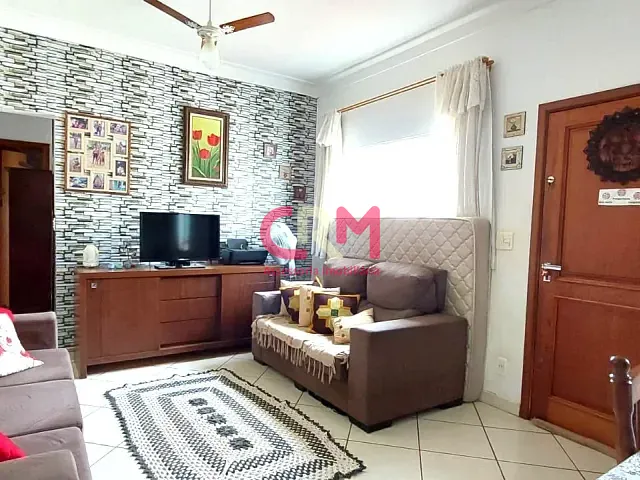 Casa com 197m² 3 quartos e 2 banheiros, à venda, no bairro Nova Jaboticabal em Jaboticabal