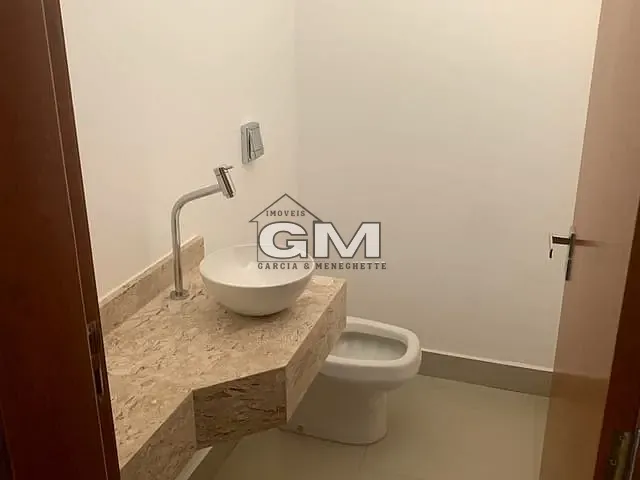 Casa com 307m² 3 quartos e 1 banheiro, à venda, no bairro Condomínio Pitangueiras em Ribeirão Preto