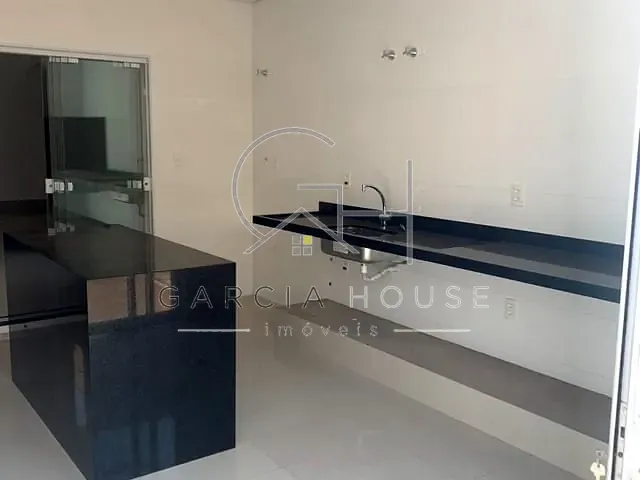Casa com 307m² 3 quartos e 1 banheiro, à venda, no bairro Condomínio Pitangueiras em Ribeirão Preto