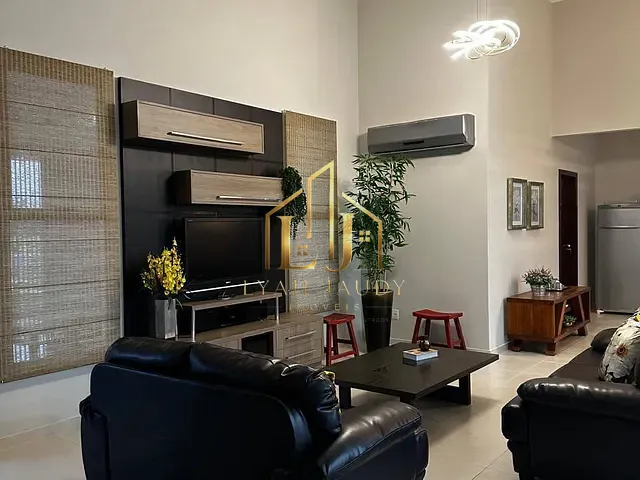 Casa com 1571m² 5 quartos e 7 banheiros, à venda, no bairro Fazenda Morro do Chapéu em Chapada dos Guimarães