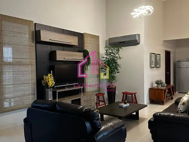 Casa com 1571m² 5 quartos e 7 banheiros, à venda, no bairro R. Rio Manso em Chapada dos Guimarães