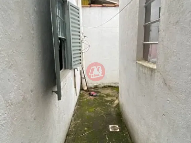 Casa com 165m² 1 quarto e 1 banheiro, à venda, no bairro Rio Branco em Porto Alegre