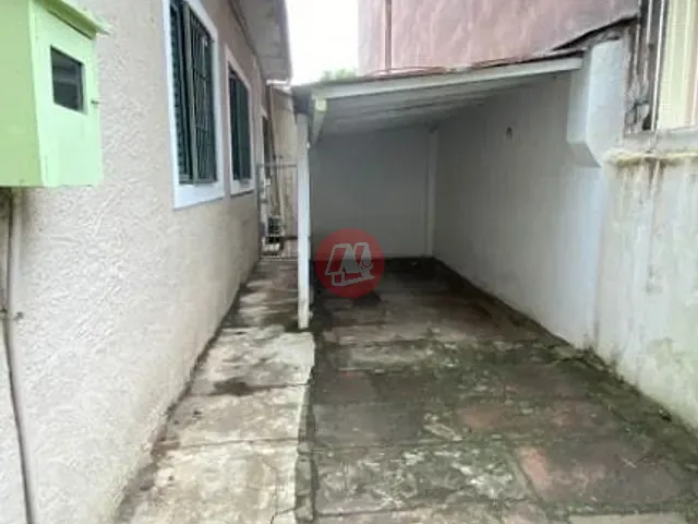 Casa com 165m² 1 quarto e 1 banheiro, à venda, no bairro Rio Branco em Porto Alegre