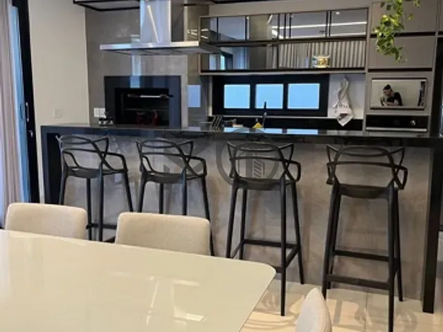 Casa com 250m² 3 quartos e 4 banheiros, à venda, no bairro Condomínio Primor das Torres em Cuiabá