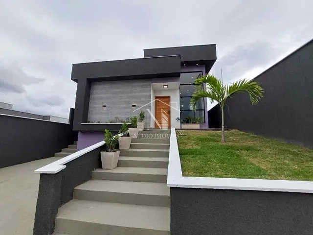 Casa com 240m² 3 quartos e 2 banheiros, à venda, no bairro Pindobas em Maricá