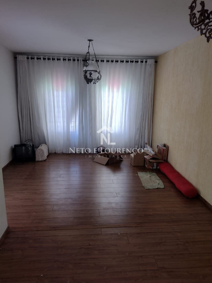 Casa à venda com 3 quartos, 144m² - Foto 11
