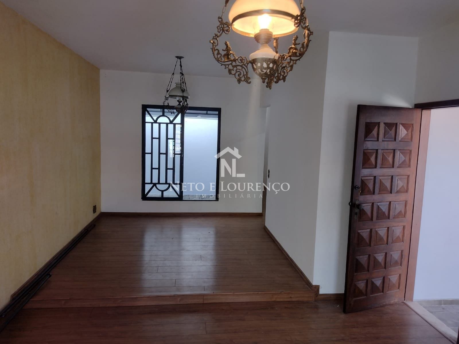 Casa à venda com 3 quartos, 144m² - Foto 8