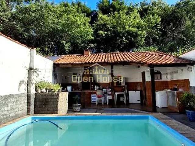 Casa com 189m² 2 quartos e 3 banheiros, à venda, no bairro Casa de Pedra (Jardim Vila Rica)  em Volta Redonda