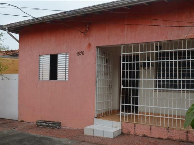 Casa com 335m² 3 quartos e 1 banheiro, à venda ou para alugar, no bairro Butantã em São Paulo