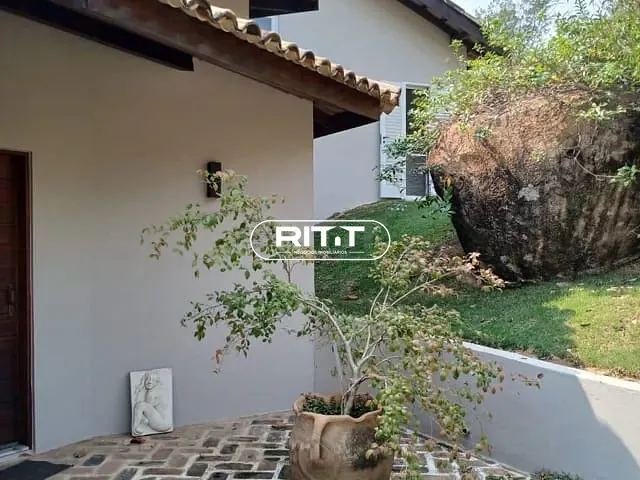 Casa com 2190m² 4 quartos e 4 banheiros, à venda, no bairro Pinheiro em Valinhos