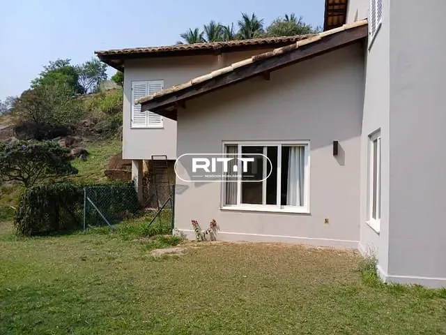 Casa com 2190m² 4 quartos e 4 banheiros, à venda, no bairro Pinheiro em Valinhos