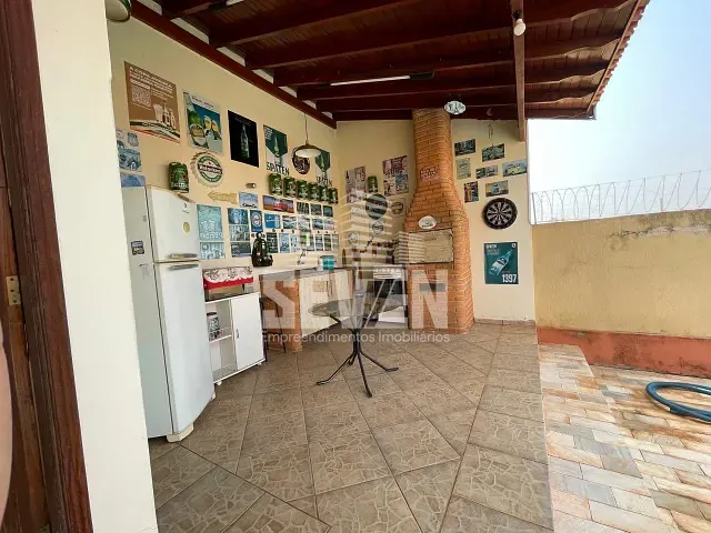 Casa com 276m² 3 quartos e 3 banheiros, à venda, no bairro Parque Vista Alegre em Bauru