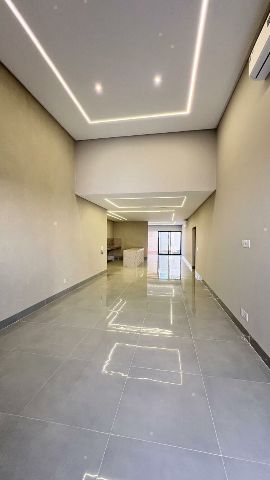 Casa 3 quartos e 5 banheiros, à venda, no bairro Setor Faiçalville em Goiânia