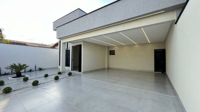 Casa 3 quartos e 5 banheiros, à venda, no bairro Setor Faiçalville em Goiânia