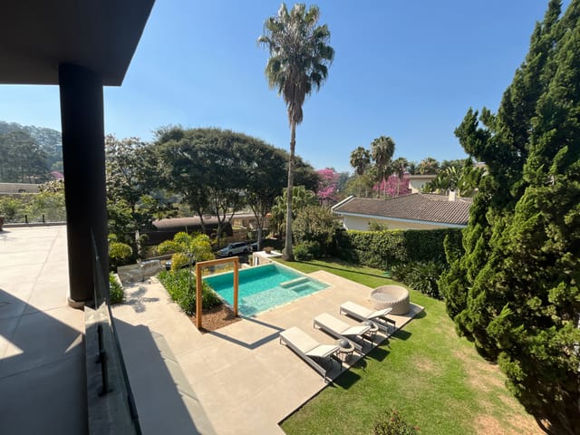 Casa com 1250m² 7 quartos e 8 banheiros, à venda, no bairro Residencial Tamboré em Barueri
