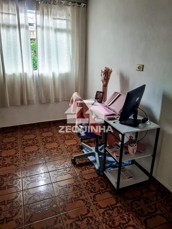 Casa à venda com 2 quartos, 71m² - Foto 16