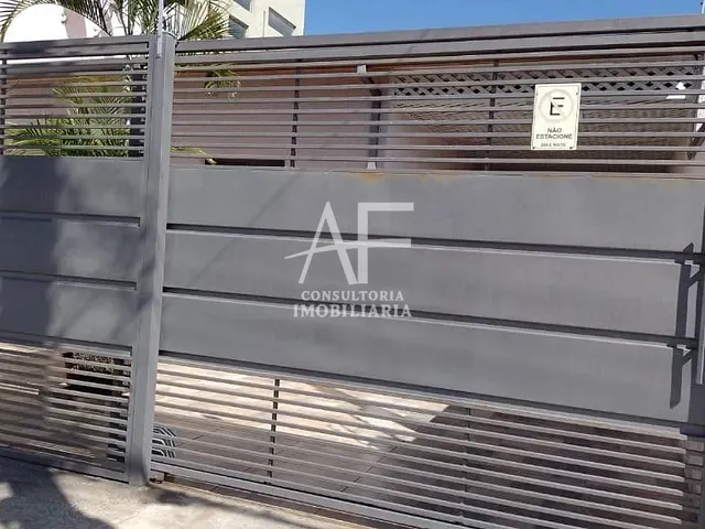 Casa com 470m² 2 quartos e 2 banheiros, à venda, no bairro Jardim das Nações em Taubaté