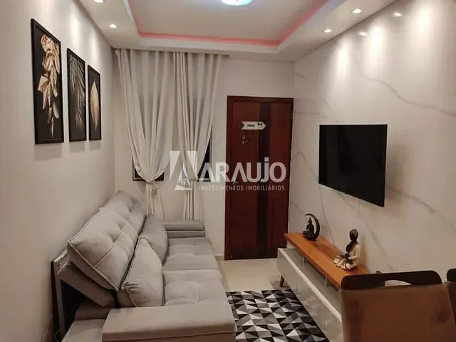 Casa com 100m² 2 quartos e 1 banheiro, à venda, no bairro Espinheiros em Itajaí