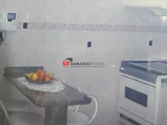 Casa com 217m², à venda, no bairro Santa Paula em São Caetano do Sul