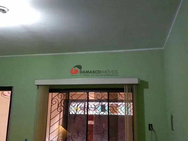 Casa com 217m², à venda, no bairro Santa Paula em São Caetano do Sul