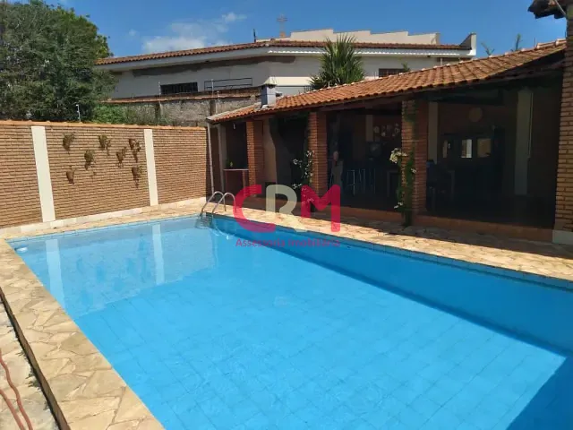 Casa com 578m² 3 quartos e 3 banheiros, para alugar, no bairro Jardim Contendas em Taquaritinga