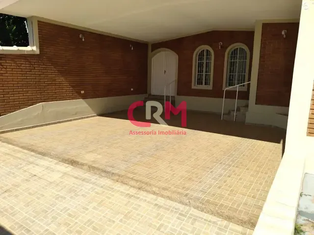 Casa com 578m² 3 quartos e 3 banheiros, para alugar, no bairro Jardim Contendas em Taquaritinga