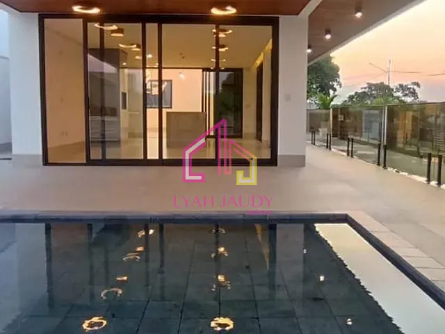Casa com 1200m² 6 quartos e 7 banheiros, à venda, no bairro Manso em Chapada dos Guimarães