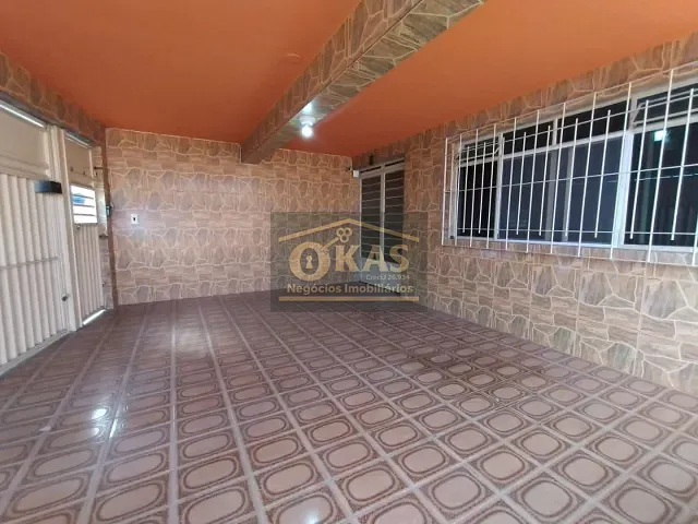 Casa com 250m² 3 quartos e 3 banheiros, à venda, no bairro Jardim Caiubi em Itaquaquecetuba
