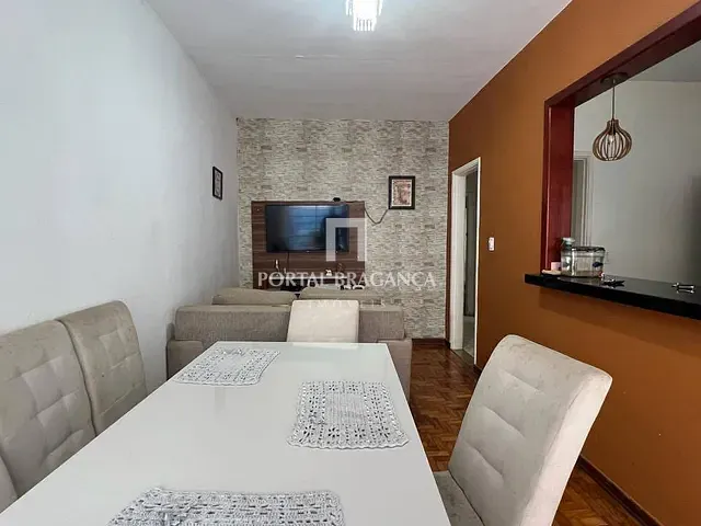 Casa com 140m² 2 quartos e 1 banheiro, à venda, no bairro Jardim Nova Bragança em Bragança Paulista
