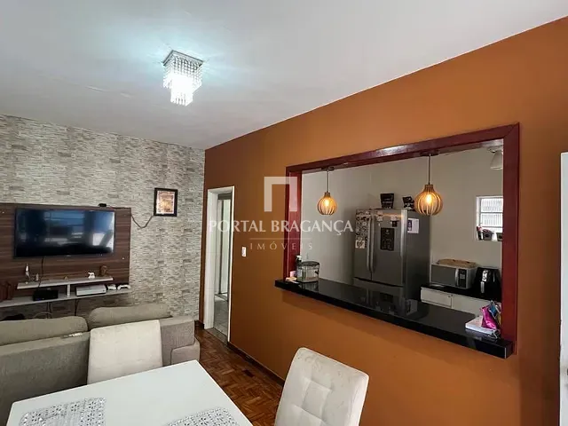 Casa com 140m² 2 quartos e 1 banheiro, à venda, no bairro Jardim Nova Bragança em Bragança Paulista