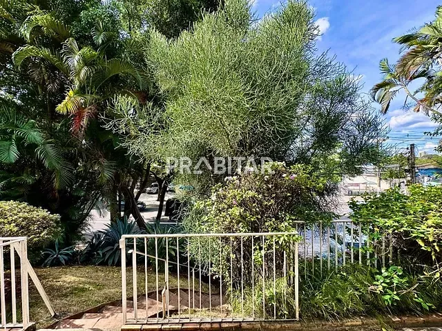Casa com 582m² 3 quartos e 3 banheiros, à venda ou para alugar, no bairro Lapa em São Paulo