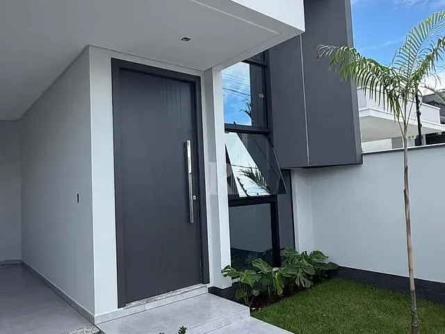 Casa com 114m² 3 quartos e 2 banheiros, à venda, no bairro Areias em Tijucas