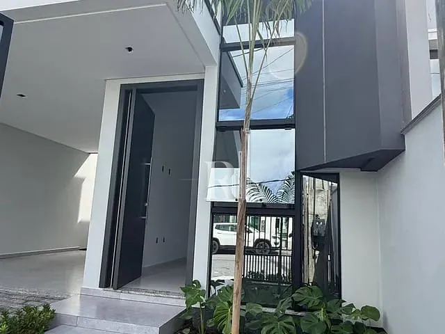 Casa com 111m² 3 quartos e 2 banheiros, à venda, no bairro Areias em Tijucas