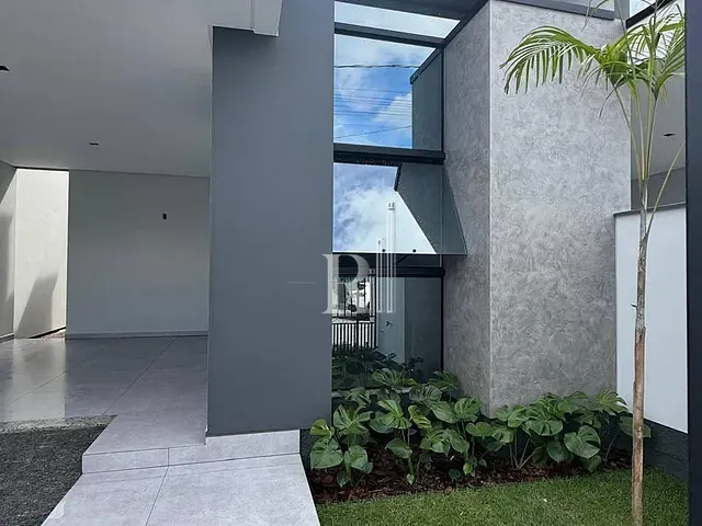 Casa com 111m² 3 quartos e 2 banheiros, à venda, no bairro Areias em Tijucas