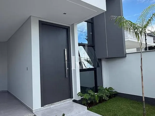 Casa com 114m² 3 quartos e 2 banheiros, à venda, no bairro Areias em Tijucas