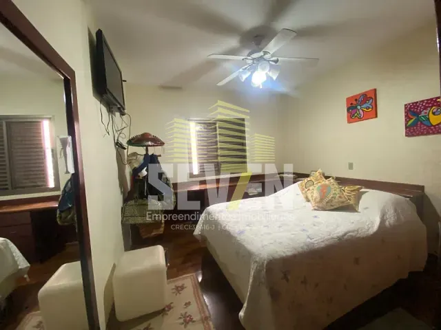 Casa com 224m² 4 quartos e 4 banheiros, à venda, no bairro Jardim América em Bauru