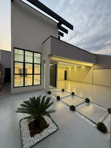 Casa 3 quartos e 5 banheiros, à venda, no bairro Jardim Vila Boa em Goiânia