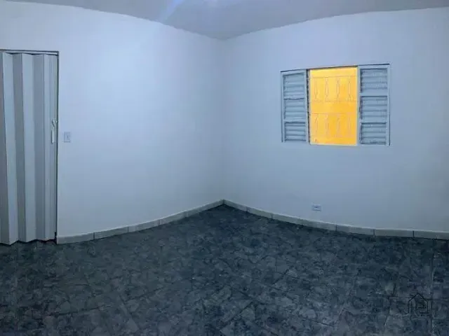 Casa 1 quarto e 1 banheiro, para alugar, no bairro Jardim Araruama em Cotia