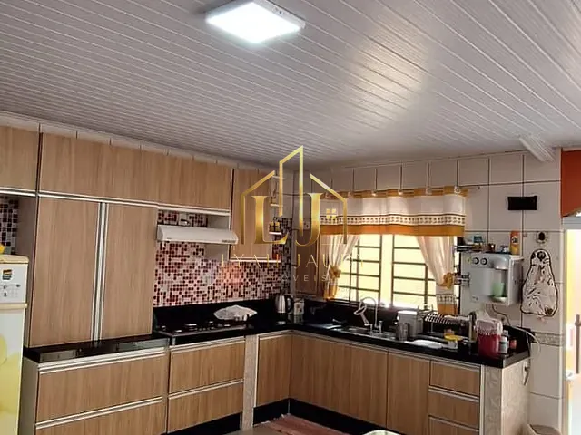 Casa com 360m² 4 quartos e 3 banheiros, à venda, no bairro Altos do Coxipó em Cuiabá