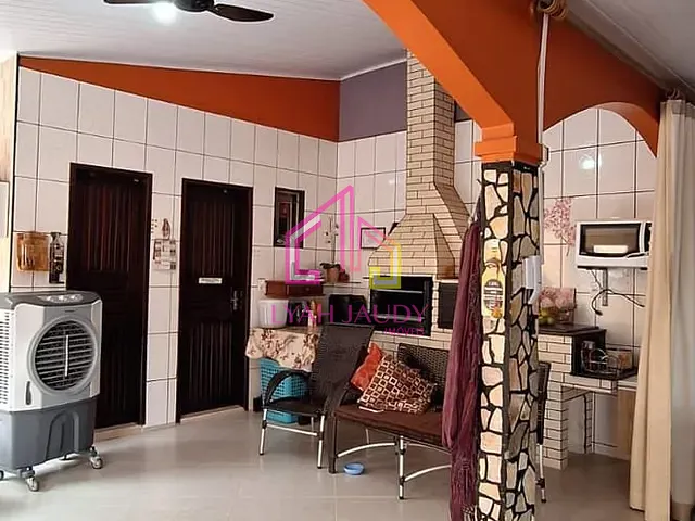 Casa com 360m² 4 quartos e 3 banheiros, à venda, no bairro Altos do Coxipó em Cuiabá
