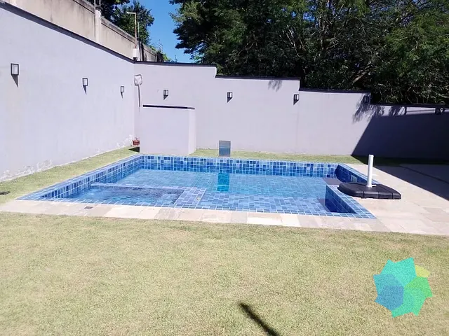 Casa com 589m² 4 quartos e 5 banheiros, à venda, no bairro Portal dos Bandeirantes em Salto