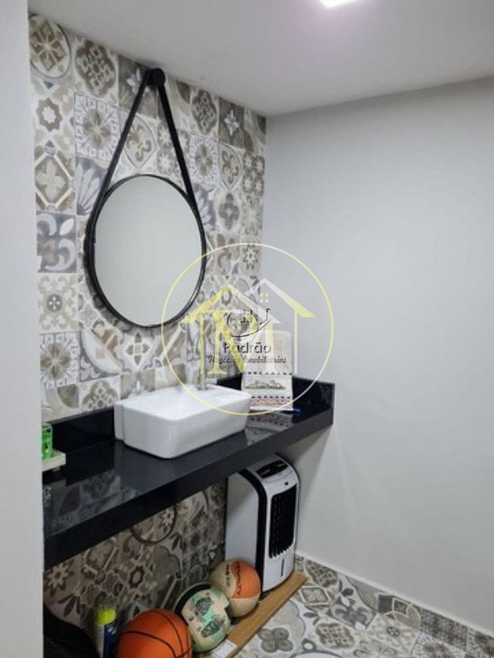 Casa à venda com 3 quartos, 405m² - Foto 3