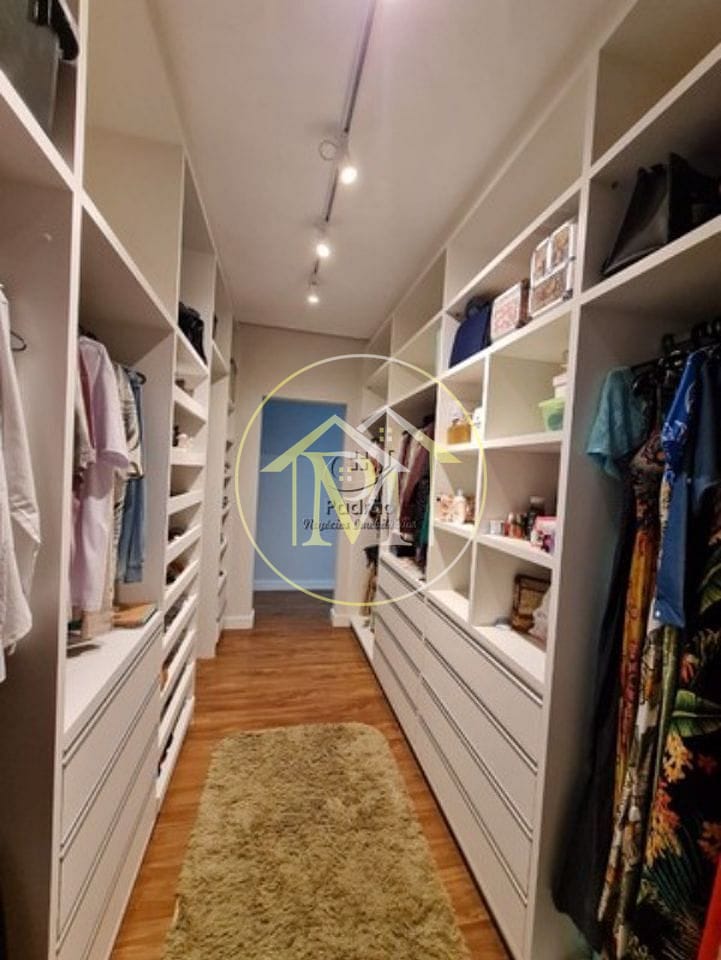Casa à venda com 3 quartos, 405m² - Foto 4