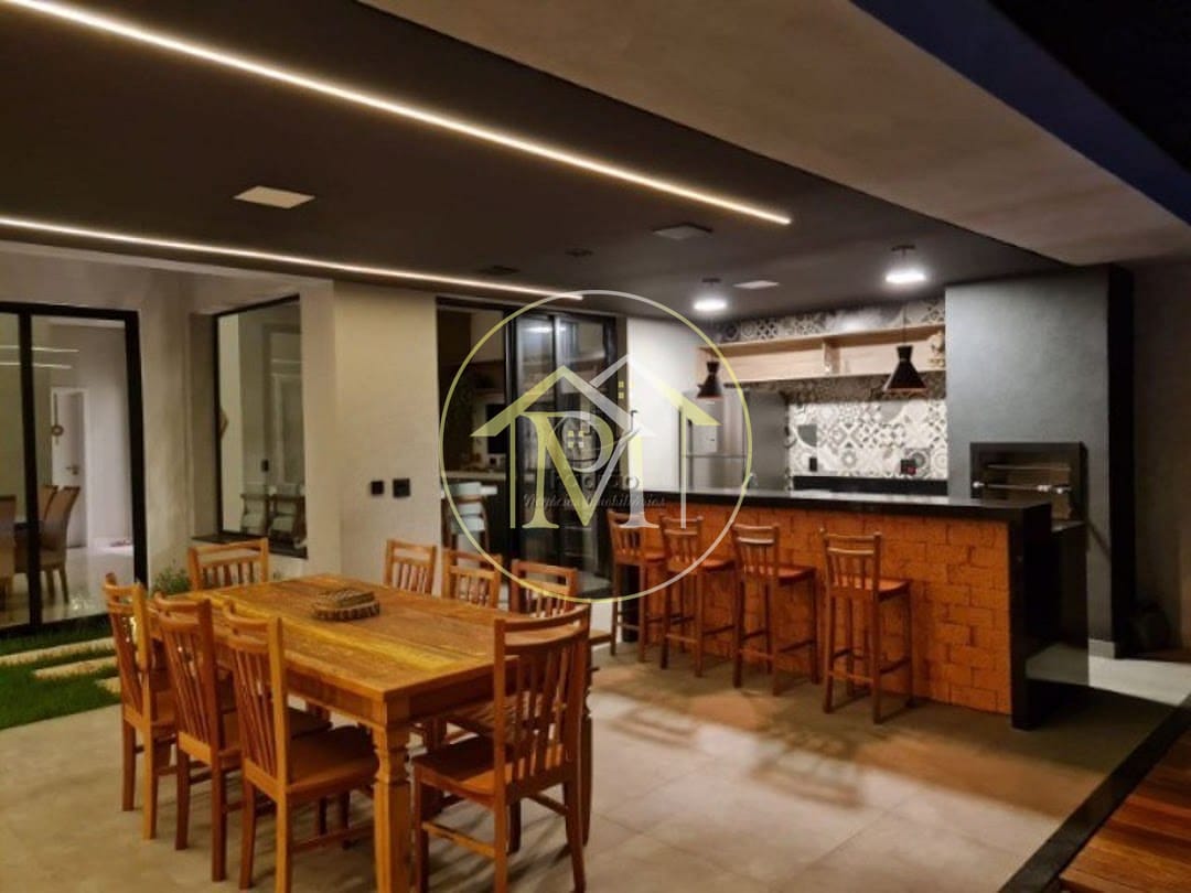 Casa à venda com 3 quartos, 405m² - Foto 9